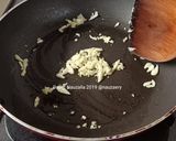 Foto langkah ke 4 dari resep Ayam Tepung Saos Lemon Madu.