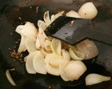 A picture of step 4 of #Ramadan.. Bhindi tometo de pyaza.