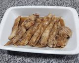 Foto del paso 3 de la receta: Pollo laqueado con miel y jengibre