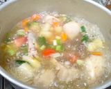 Foto langkah ke 5 dari resep Sop Ayam ala Pak Min Klaten, kuah bening segar.