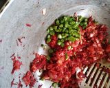 A picture of step 1 of Beetroot cutlets.