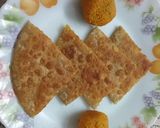 A picture of step 9 of Laddoo paratha.