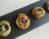 A picture of step 4 of Pizza Panipuri.