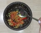Foto langkah ke 2 dari resep Seblak kerupuk ala mmang rafael.
