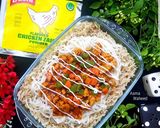 A picture of step 5 of Singaporean rice.