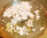 Hình bước làm 2 của món Canh Cải Kale Nấu Thịt Bằm