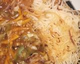A picture of step 4 of Chinese choupsuey.