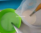 Foto langkah ke 3 dari resep Bikang Mawar Empuuk.
