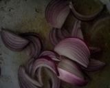 A picture of step 2 of Caramelized onions.