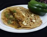 Capsicum Onion Parathas (Shimla Mirch Pyaaz Ka Paratha recipe step 3 photo