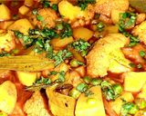 फूलगोभी आलू की सब्जी(full gobhi aloo ki sabji recipe in hindi) रेसिपी चरण 5 फोटो