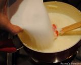 A picture of step 4 of Persian rice flour pudding (Fereni).