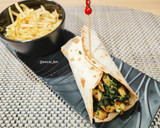 Foto del paso 5 de la receta: Burrito de pollo y espinacas
