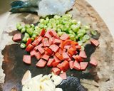 Hình bước làm 1 của món Bánh xèo trứng nhân cơm