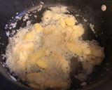 A picture of step 1 of Chicken Tinola.