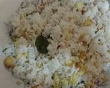 Foto langkah ke 4 dari resep 104. Nasi Goreng Daun Jeruk.