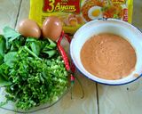 Foto langkah ke 1 dari resep Mie telur goreng.