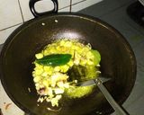 Foto langkah ke 3 dari resep Tumis kulit melinjo toge dele pedes nampol 😁.