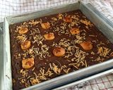 Foto langkah ke 5 dari resep Brownies Shiny.