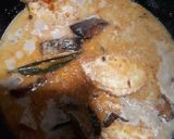 Foto langkah ke 3 dari resep Mangut Ikan Asap & Telor Ceplok.