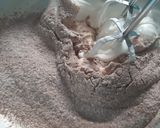 Foto langkah ke 3 dari resep Brownies Coklat Tiramisu.