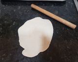 Foto del paso 5 de la receta: Masa de empanadas 😋