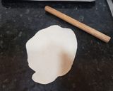 Foto del paso 5 de la receta: Masa de empanadas 😋