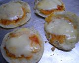 Foto del paso 6 de la receta: Mini pizzitas para niños con pan Pita
