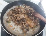 Foto langkah ke 5 dari resep Tumis kerang pedas.
