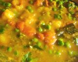 आलू मटर मसाला (aloo matar masala recipe in Hindi) रेसिपी चरण 4 फोटो