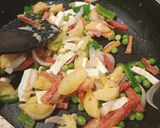 વેજ પનીર જાલફ્રેઝી (Veg Paneer Jalfrezi Recipe In Gujarati) રેસીપી સ્ટેપ3ફોટો