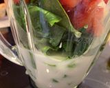 Foto del paso 1 de la receta: Batido de espinacas y fresas