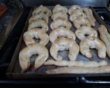 Foto del paso 4 de la receta: Medialunas de manteca muy fáciles y rápidas