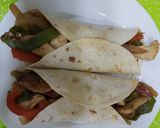 Foto del paso 3 de la receta: Fajitas de pollo mexicanas, sin picante