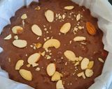 A picture of step 4 of Christmas plum cake.
