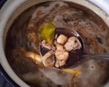 Foto langkah ke 4 dari resep Rawon Ayam.