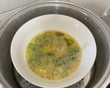 Foto langkah ke 4 dari resep Telur Kukus Praktis.