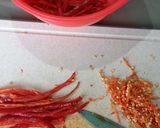 Foto langkah ke 3 dari resep Kering Kentang Suwir Daging🥔🥩.