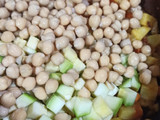 Sopa de garbanzos con verduras
