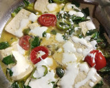 Foto del paso 5 de la receta: Tofu estofado con verdolaga y jalapeños