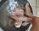 Foto langkah ke 2 dari resep 19. Isi Perut Tuna Masak Garo Rica (khas Manado).