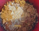 A picture of step 3 of Salame di cioccolato (chocolate sausage).