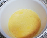 Foto del paso 1 de la receta: Disco de bizcocho con natillas, virutas de chocolate y whisky