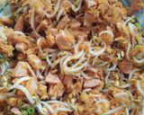 Foto langkah ke 4 dari resep Lumpia isi sayur & sosis.