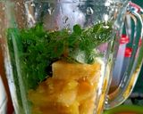 Foto langkah ke 1 dari resep Jus Kelor, Nanas, Timun, dan Kurma.