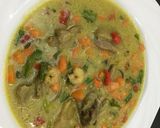 A picture of step 5 of Chicken coconut sauce.