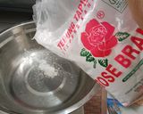 Foto langkah ke 2 dari resep Che Hun Tiaw Khas Pontianak (Bubur Sagu Gunting).