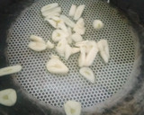 Foto del paso 1 de la receta: Mollejas con judías y patata