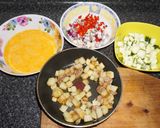 Foto del paso 1 de la receta: Tortilla de zapalllo italiano con papas