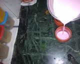 A picture of step 3 of Punjabi Strawberry Lassi.